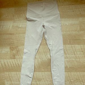 Lululemon White Wunder Under leggings